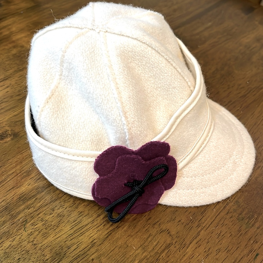 Baby stormy kromer . Size M.